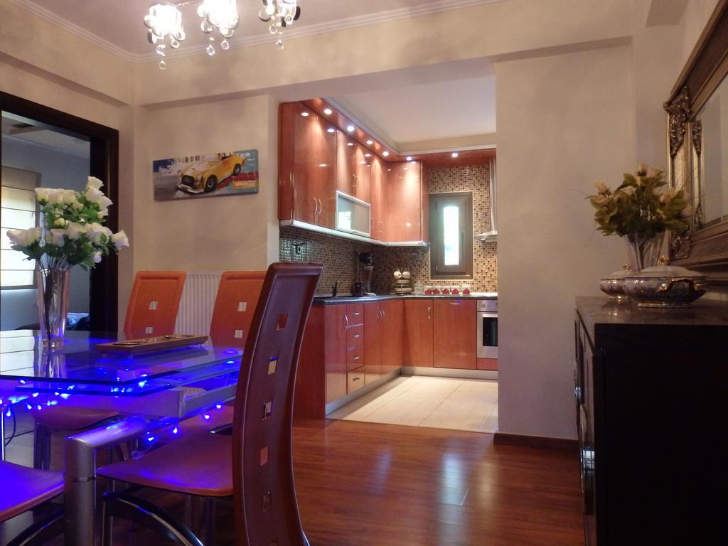 Villa George Афитос Екстериор снимка